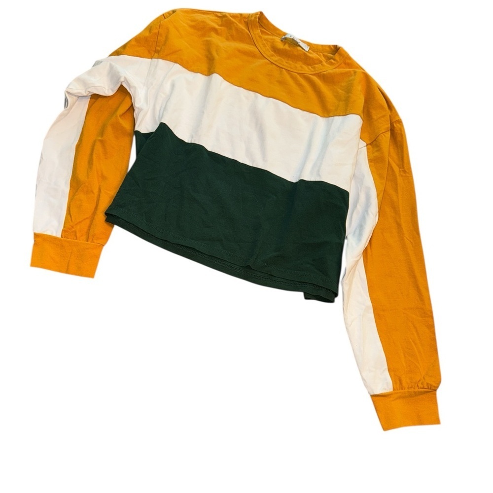 Gaze Colorblock Long Sleeve Crop Top - Picture 2 of 4